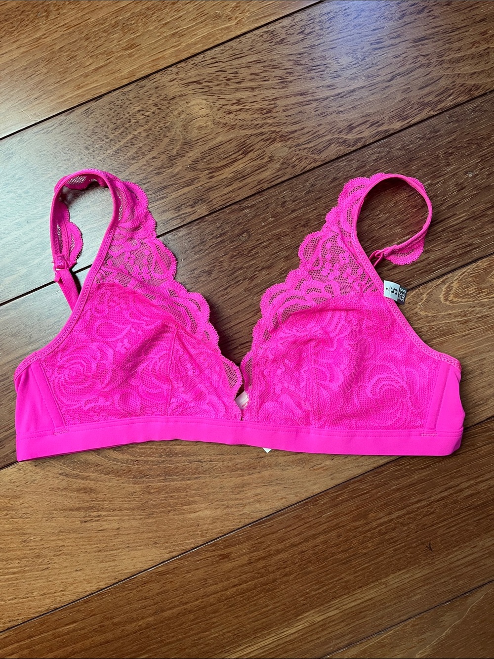 NWT PINK Victoria’s Secret Lace Plunge Bralette